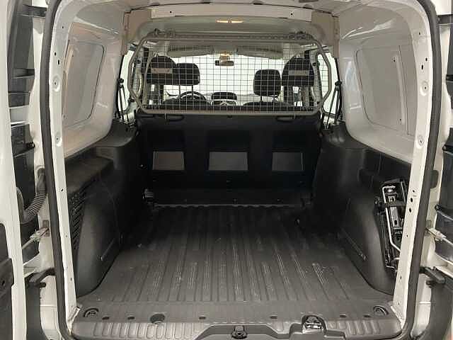 Nissan NV250 Furg&oacute;n NV250 Furg&oacute;n L2H1 2,2t Comfort 2t dCi 95 DPF 6T 2019